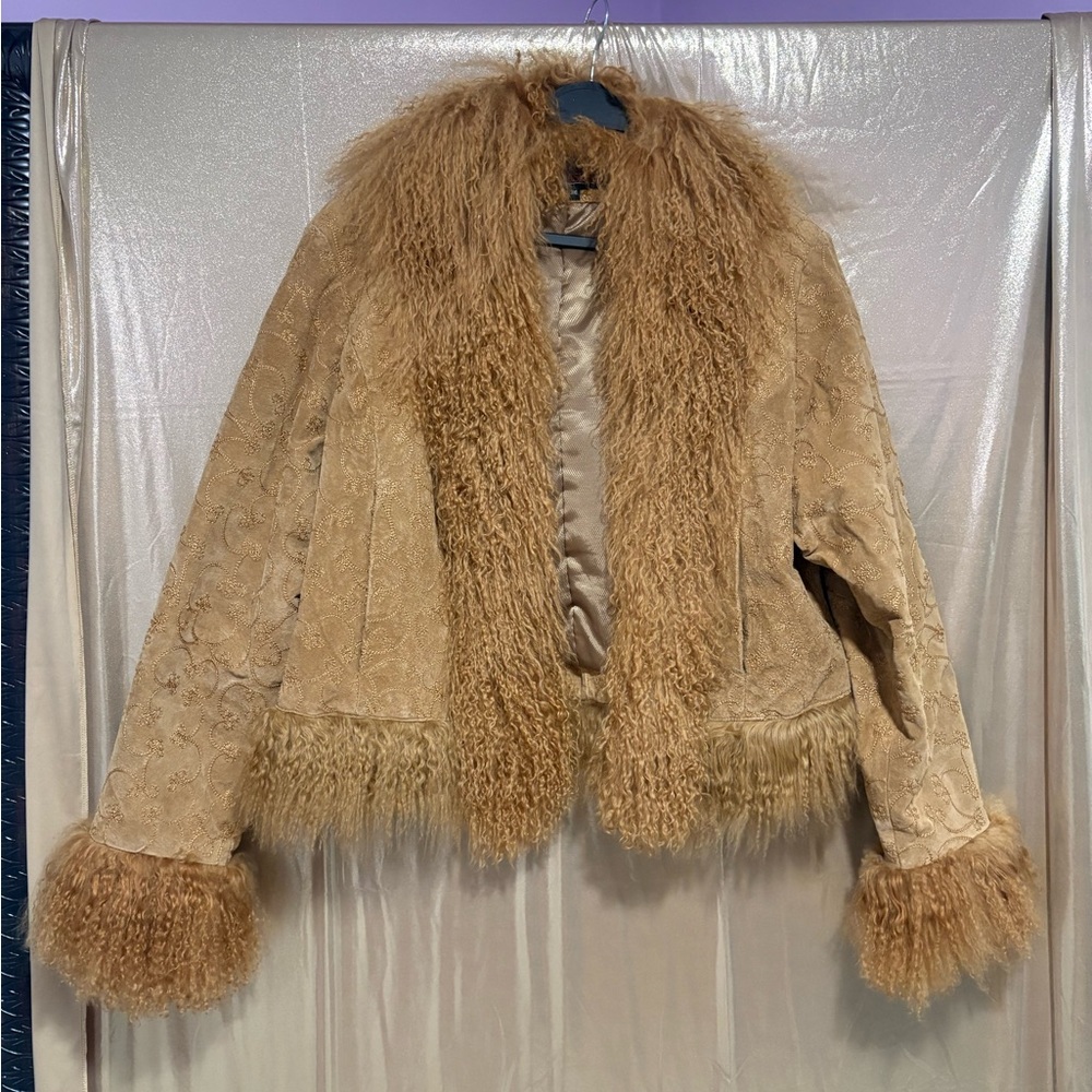 Luxurious Tan Women's Jacket